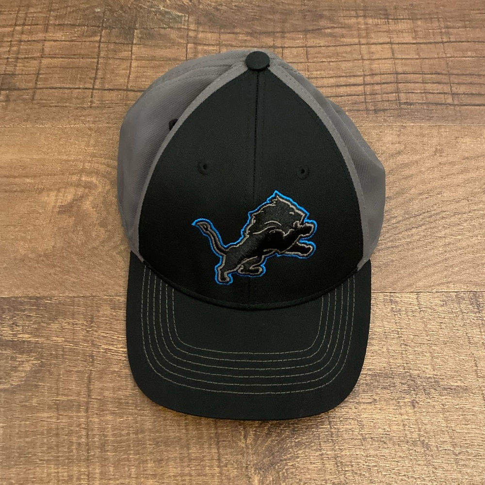 Detroit Lions StrapBack Hat x Fan Favorite
